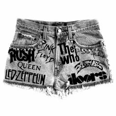 Custom Shorts Jeans, Jean Short Painting Ideas, Painting Denim Shorts, Painted Jean Shorts Aesthetic, Custom Denim Shorts, Customized Shorts, Pinturas Em Shorts Jeans, Alt Clothes Diy, Grunge Hipster Fashion