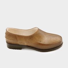 Casual Closed Toe Clogs With Protective Features, Classic Non-slip Slip-on Clogs, Classic Closed Toe Non-slip Clogs, Classic Non-slip Closed Toe Clogs, Non-slip Slip-on Closed Toe Clogs, Clogs Aesthetic, Plasticana Gardana Clog, Classic Brown Slip-on Clogs, Brown Closed Toe Non-slip Clogs