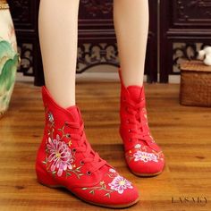 Lasaky - Embroidered Oxford Boots with Block Heel and Chrysanthemum Design Short Ankle Boots, Basic Boots, Oxford Platform, Oxford Boots, Canvas Shoe, Embroidery Shoes, Leather Flip Flops, Loafers Style, Platform Heels Chunky