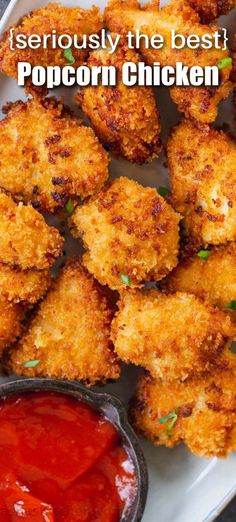 If you’ve never tried it before, it features tender chunks of chicken breast that have been breaded and deep-fried to golden brown perfection. Popcorn Chicken Recipe Easy, Easy Popcorn Chicken, Easy Popcorn, Chicken Poppers, Crispy Chicken Sandwiches, Crispy Chicken Recipes