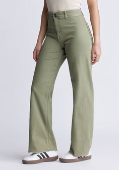 A wide-leg pair of pants with frayed hem, the Adele is a high rise that feature a flat front, back pockets and zip fly. The soft wash gives them a nice lived-in look. Pair Of Pants, Adele, Jeans Dress, Sweater Jacket, Short Tops, Boyfriend Jeans, Women's Pants, Sweater Hoodie, Wardrobe Essentials