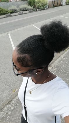 #naturalhairstylist #Bunhigh #4chairstyles Natural Hair Stylists, 4c Hairstyles, Natural Hairstyles, Diy Hair, Hairstyle Ideas, Diy Hairstyles, Hair Goals, Hair Inspo