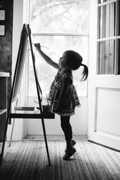 Create as a child without morality. Just simply doing what feels right. Line, dot or splash, it's all the same to them. Kind Photo, Baby Fotografie, Foto Baby, Foto Tips, Jolie Photo, 인물 사진, Future Kids, Lifestyle Photography, Children Photography