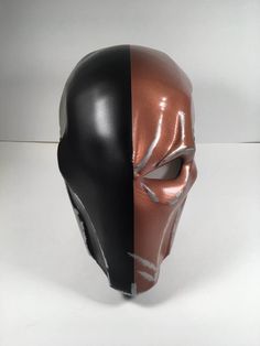 Black Helmet-shaped Mask For Cosplay, Black Helmet Mask For Cosplay Events, Black Helmet Mask For Cosplay, Black Superhero Mask For Masquerade, Black Superhero Masquerade Mask, Black Superhero Cosplay Masks, Black Masks And Prosthetics For Costume Party At Comic-con, Black Masks And Prosthetics For Comic-con Costume Party, Full Face Black Masks For Cosplay