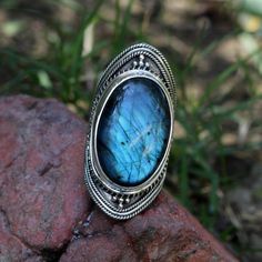 Labradorite Ring, Blue Flash Labradorite Sterling Silver Ring, Statement Ring, Labradorite Jewelry, Witchy Rings, Labradorite Rings, Character Fashion, Rock Rings, Antique Silver Rings, Stone Jewellery, Jewellery Rings, Gold Diamond Wedding Band, Silver Jewelry Design