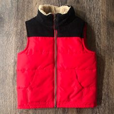 Size 3t Nwot Carter’s Red Zip-Up Vest Zip-Front Design Front Pockets Corduroy Yoke Red Winter Outerwear For School, Red Cotton Outerwear For Playtime, Red Outerwear For Playtime In Fall, Red Outerwear For Fall Playtime, Red Cotton School Outerwear, Red Cotton Outerwear For School, Zip Up Vest, Front Design, Kids Jacket