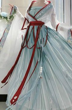 Hanfu Fantasy Chinese Clothing, Asian Fantasy Clothing, Japanese Clothing Traditional, Chinese Clothes Traditional, Chinese Fantasy Clothing, Japanese Outfits Traditional, Japanese Dress Traditional, China Traditional Clothes, Japanese Wedding Dress