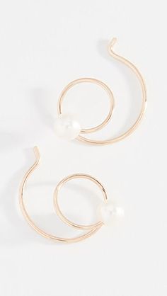 Freshwater cultured pearls Thread-through hoops Made in the USA 14k gold | Zoë Chicco 14k Gold Freshwater Cultured Pearl Swirl Earrings Designer Earrings Studs, Swirl Earrings, Earrings Studs, Accessories Jewelry Earrings, Designer Earrings