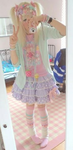 Kawaii Peach, Harajuku Decora, Country Thunder, Kawaii Outfit Ideas, Harajuku Outfits