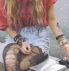 Tavi Gevinson, Moda Grunge, Grunge Shorts, Studded Shorts, Hipster Grunge, Style Rock