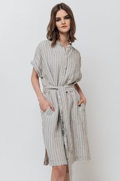 Casual Relaxed Fit Shirt Dress With Tie Waist, Casual Linen Dress With Tie Waist For Work, Summer Tunic Shirt Dress For Work, Summer Beach Dresses With Roll-up Sleeves, Casual Linen Dress With Rolled Sleeves, Casual Linen Belted Shirt Dress, Casual Linen Dress With Tie Waist For Daywear, Belted Relaxed Fit Shirt Dress For Summer, Knee-length Dresses With Rolled Sleeves And Relaxed Fit