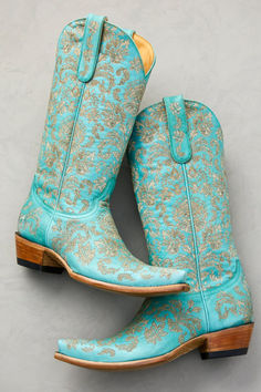 Uniquely handcrafted from laser cut cowhide leather with a striking floral motif, these western-inspired boots are as versatile as they are gorgeous, pairing equally well with jeans and midi skirts. Skirts Leather, Boot Styling, Concealed Carry Bags, Classic Cowboy, Wildflower Field, Stylish Footwear, Handmade Boot, Leather Cowboy Boots, Cowboy Boot