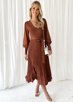 Autumn Fashion Women Fall Outfits, Cute Ankle Boots, Thanksgiving Dress, Thanksgiving Fashion, Knit Midi, Knit Midi Dress, Fall Fashion Outfits, Sweater Set, V Neckline