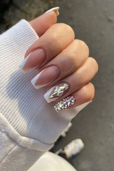 List 20 Luxury Coffin French Tips Nail Designs Modern French Manicure, White Tip Acrylic Nails, French Manicure Ideas, Glitter French Nails, White Tip Nails, Gel French Manicure, French Tip Nail Designs, French Manicure Nails, Manicure Gel