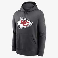 Designed with bold graphics, this Club Logo Hoodie features a cozy fleece lining to help you comfortably support the Kansas City Chiefs in chilly temperatures. Nfl Kansas City Chiefs, Nike Long Sleeve, Club Logo, Nike Nfl, Hoodies Men Pullover, Nfl Season, Nike Sweatshirts, Kansas City Chiefs, Mens Activewear