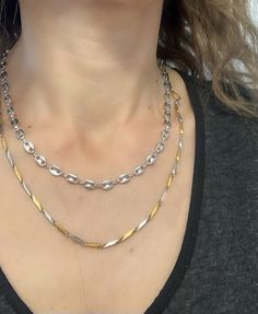 Modern and stylish chain necklacet, silver steel chain with unique flat oval (theta Θ) links Perfect for layering or wearing alone 40cm cm long (approx 15,7 inch), plus a 5 cm ext (1,96 inch) You may find the silver and gold barell chain necklace here: https://www.etsy.com/listing/1262254572/set-gold-layered-chain-necklaces-gold?click_key=104a9784f7eddc050412a0cd9614940641fdc06e%3A1262254572&click_sum=f49dd473&ref=shop_home_active_42&frs=1 Stainless Steel Necklace With Cable Chain, Everyday Stainless Steel Chain Necklace, Modern Link Chain Necklace For Layering, Modern Chain Link Necklace For Layering, Modern Oval Link Chain Necklace For Layering, Modern Stainless Steel Necklace With Paperclip Chain, Modern Oval Pendant Chain Necklace With Adjustable Chain, Modern Stainless Steel Paperclip Chain Necklace, Trendy Silver Oval Link Chain Necklace