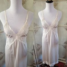 Check out this item in my Etsy shop https://www.etsy.com/listing/758716378/70s-vanity-fair-ivory-slip-36-lace 70s Vanity, Lace Bodice, Lace Panelled, Handmade Fashion, Vanity Fair, Vintage 70s, White Formal Dress, Mid Length, Bodice