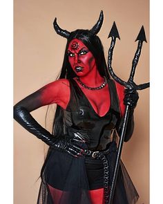 Art Movies, Devil Costume, Red Blood, 31 Days Of Halloween, Halloween 2024, Ideas Halloween, Makeup Artists, Artistry Makeup, Larp