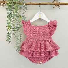 Modern Haken, Baby Romper Pattern, Crochet Romper, Romper Designs, Stitches Crochet, Gifts Crochet, Hats Crochet, Romper Pattern, Crocheting Patterns