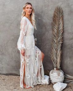 The Boho Lace Tulle Maxi Dress exudes romantic charm with its intricate lace detailing and flowing tulle fabric. Perfect for special occasions or outdoor weddings, it offers a bohemian-inspired elegance that combines grace with a touch of whimsy, ensuring a standout look. Look Hippie Chic, Beach Dresses Casual, Floral Embroidery Dress, Casual Dresses Plus Size, Tulle Maxi Dress, Summer Lace, Lace Cutout, Boho Lace, Maxi Robes