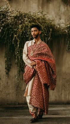 Indian Men Fashion Traditional, Indian Male Clothes, Desi Men Fashion Aesthetic, 1800s Indian Fashion, Traditional Desi Clothing, South East Asian Clothing, Men In Saree, East Indian Clothing, Indian Clothes Men