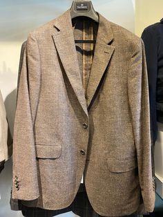 Description Kevin-N Model 2 Button Side Vent Notch Lapel Soft Shoulder Butterfly Lining in Shoulders 58% Woo,l 8% Linen, 34% Synthetic Color: Brown Brown Sport Coat, Tuxedo Wedding, Performance Wear, Polo Sweater, Custom Suit, Dress Pant, Tweed Jacket, Sport Coat, Sports Shirts