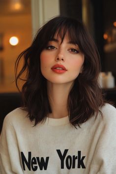 Explore 23 stylish ways to rock short hair with bangs and elevate your look! ✨ #ShortHair #Bangs #HairInspo Short Hair And Bangs, Collar Bone Hair, Hairstyles Pics, Short Hair Long Bangs, Bob With Fringe Bangs, Shorthair Bangs, Short Hair Bangs, Straight Hair With Bangs, Short Haircuts With Bangs