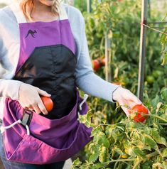 HANDS-FREE GARDENING No one likes juggling tools or running back and forth from the shed or the workbench The Roo garden apron allows you to focus on the task at hand, with everything you need right at your fingertips.. INNOVATIVE EMPTYING POUCH Lined with water-resistant ripstop nylon, this large pocket measures 21inches wide and 13.5 inches deep and is secured by an adjustable natural cotton rope that is easily released to empty the contents of the pouch Designed to keep you clean and dry whil Garden Apron, Deadheading, Tool Apron, Handmade Aprons, Gardening Apron, The Shed, Purple Orchids, Tool Belt, Running Back