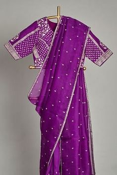 Buy Light Mauve Purple Applique Embroidered Organza Saree Online | Samyakk Purple Applique, Light Mauve, Modern Saree, Mauve Purple, Embroidered Organza, Organza Saree