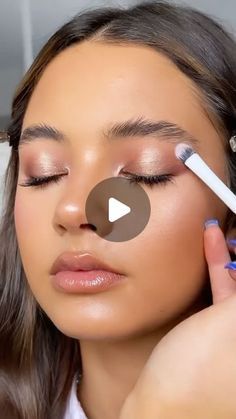 Bad Makeup, Makeup Mistakes, Make Mistakes, Perfect Makeup, Makeup Tips, Feel Like, Travel Inspiration, Makeup Artist, Makeup