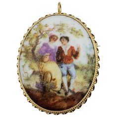 14kt Yellow Gold Vintage Brooch / Pendant, Courting Couple, Victorian, Early 1900, Good Condition, 39mm x 31 mm Oval, 11.1 grams, Stamp 14kt Beautiful colorful romantic courting couple motif that was popular in the Victorian era. Minimal wear but otherwise in very nice condition. Versatile and can be used for a pendant or a pin. Solid 14kt yellow gold in a beautiful twisted bezel design. If you have any questions, feel free to ask and we'll get back to you as soon as possible. This makes a perfe Antique Yellow Gold Collectible Brooches, Victorian Yellow Gold Collectible Brooch, Antique Yellow Gold Brooches Collectible, Era Aesthetic, Vintage Brooch, Romantic Gift, Victorian Era, Vintage Brooches, Vintage Stil