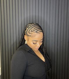 Conrows Lines And Braids 2023 Trends, Side Cornrows Braids For Black Women, Conrows Lines And Braids 2024, Conrows Lines And Braids, Long Cornrows, Latest Hair Braids, Cornrows Natural Hair, Cornrows Braids For Black Women, Short Box Braids Hairstyles