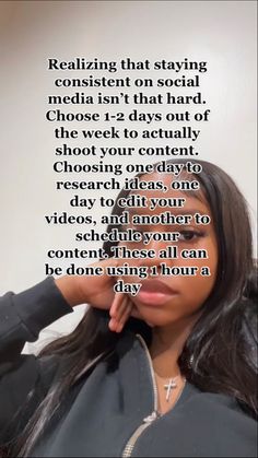 How to become consistent on social media as a content creator Become A Content Creator, Content Creator Aesthetic, Grow On Social Media, Social Media Content Creator, Aesthetic Influencer, Creator Aesthetic