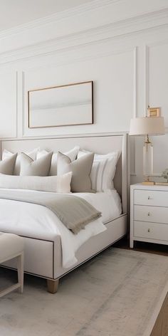 White Bedroom Furniture, Bedroom Decor Cozy, Luxury Bedroom Master, Classic Bedroom, Elegant Bedroom, Design Room, Luxury Bedroom, Primary Bedroom, Master Bedrooms Decor