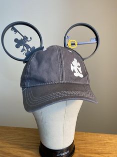 Kingdom Hearts Kingdom Key / King Mickey Inspired Ear for | Etsy Kingdom Hearts Mickey, King Mickey, Mickey Ears Headband, Headband Hat, Ears Headband, Mickey Ears, Ear Headbands, Mouse Ears, Turbans