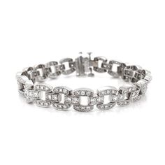 Contemporary chain link design diamond platinum bracelet with a touch of retro and vintage.  Covered by round cut white diamonds 4.36 ct in total. Diamonds are all natural in G-H Color Clarity VS.  Platinum 950 metal.   Width: 0.8 cm Height: 17.6 cm Weight: 32.6 g  #maxjewelryinc #jewelry #jewelries #artdeco #bracelet #accessories #fashion #bracelets #luxury #diamonds #diamond #bling #platinum #vintage Silver Diamond Oval Link Bracelet, Silver Oval Link Diamond Bracelet, Silver Diamond Bracelet With Oval Links, Luxury Oval Link Diamond Bracelet For Weddings, Luxury Diamond Link Bracelet For Anniversary, Formal Oval Link Diamond Bracelet, Luxury Link Diamond Bracelet For Anniversary, Anniversary Diamond Bracelet With Rectangular Links, Oval Link Diamond Bracelet For Anniversary