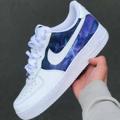 Pinterest: yeadatkayla Air Force Shoes, Diy Sneakers, Basket Style, Custom Nike Shoes, Custom Sneakers