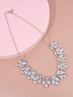 Rhinestone Material, Rhinestone Decor, Necklace Crystal, Necklaces Jewelry, Flower Bracelet, Silver Rhinestone, Rhinestone Necklace, Crystal Rhinestone, Pendant Necklaces