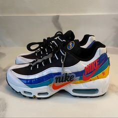 New With Box Without Box Lid Women’s Nike Air Max 95 Premium “Windbreaker” Women's Size : 5 , 5.5 & 6 Guaranteed 100% Authentic Nike Flyknit Women, Air Max 95 White, Nike Shox Nz, Air Jordans Women, Womens Windbreaker, Jordans Women, Nike Air Max For Women, Nike Air Zoom Pegasus, Nike Flyknit