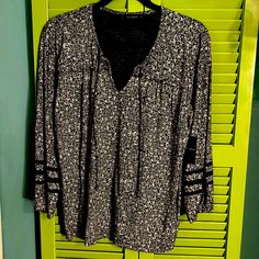 Lucky Brand Peasant Type Top, New With Tags, Black And White Print Black Long Sleeve Peasant Top For Fall, Long Sleeve Black Peasant Top For Fall, Black Peasant Top For Fall, Black Bohemian Peasant Top For Fall, Black And White Print, Peasant Top, Peasant Tops, Lucky Brand, Womens Tops