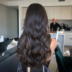 Loose Waves With Curtain Bangs, Asian Hair Curls Waves, Lose Waves Long Hair, Soft Beach Waves Long Hair, Soft Waves Dark Hair, Long Hair Soft Waves, Soft Long Curls, Long Soft Waves Hair, Slight Waves Hair