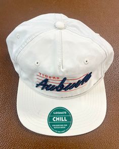 Snapback hat Retro look Auburn embroidery Curved Brim Snapback Hat With Embroidered Logo For College, Casual Trucker Hat With Embroidered Logo And Flat Brim, Retro Snapback Hat With Curved Bill For Spring, Retro Curved Bill Hats For Spring, Vintage Curved Bill Snapback Hat For Spring, Casual Fitted Hat With Embroidered Logo And Flat Brim, Spring Snapback Hat With Embroidered Logo And Curved Bill, Casual College Hat With Embroidered Logo, Casual Flat Bill Hat With Embroidered Logo