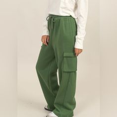 Woman’s Comfortable High-Waist Drawstring, Cargo Sweatpants Size: Various Green High-Waist Relaxed Fit Side Cargo Pocket Drawstring Waistband Polyester, Cotton New In Package Stay Comfortable And Stylish With These Cargo Sweatpants. Featuring A Relaxed Fit, Drawstring Waistband, And Functional Cargo Pockets, These Pants Are Perfect For A Casual Day Out Or Lounging At Home. Pair With Your Favorite Top And Sneakers For An Effortless Look Cargo Sweatpants, Cargo Pocket, Drawstring Waistband, Pant Jumpsuit, High Waist, At Home, Sweatpants, Pants For Women, Relaxed Fit