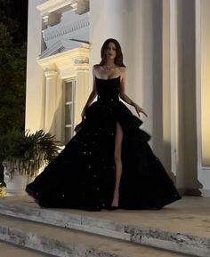 Prom Dress With Ruffles, Classy Prom, Prom Dress Inspo, Elegant Ball Gowns, Classy Prom Dresses, Stunning Prom Dresses, Dress With Ruffles, Prom Dress Inspiration