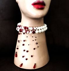 Do you want to look like a true horror queen? Then this necklace is perfect for you. You can achieve any victorian era looks with this necklace.  This handmade bloody jewelry made from glass beads. They look and weighted very similar to real pearls. Blood splats are painted with resin, very glossy and looking macabre.  2 set of pearls decorated with red beads to achieve dropping blood look.  Please enter your neck measurements for the perfect fit. Horror Necklace, Necklace Vampire, Spooky Jewelry, Vampire Jewelry, Layered Pearl Necklace, Jewelry Gothic, Halloween Necklace, Gothic Accessories, Gothic Necklace