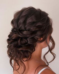 Messy Hair Updo, Long Hair Updo, Low Bun, Formal Hairstyles, Bride Hairstyles, Perfect Hair, Bridesmaid Hair