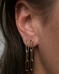 If you love the link style chain, then you'll love the Lola Link earrings! They are 14k gold filled and measure 1.5" Sold as a pair. Nickel-free 14k Gold-filled Gold-tone Jewelry, Modern Long Drop Jewelry For Everyday, Modern Long Drop Everyday Jewelry, 14k Gold Filled Everyday Earrings, Minimalist 14k Gold Filled Paperclip Chain Jewelry, Hypoallergenic Yellow Gold Linear Earrings For Everyday, Classic Long Drop Pierced Jewelry, Hypoallergenic 14k Gold Dangle Jewelry, Everyday Gold Tarnish Resistant Linear Earrings