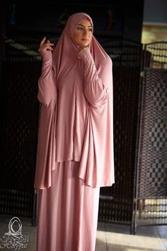 Golf Outfits Women, Niqab, Outfits Women, Arabesque, Golf Outfit, Golf, Clothes For Women, Quick Saves