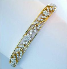 White Gold Bangle, Amazon Top, Trending Bracelets, Golden Jewelry, Gold Bangles Design, Sterling Bracelets