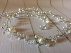 Bridal Headband Pearl, Pearl Hair Vine Wedding, Bridal Circlet, Gold Bridal Hair Accessories, Pearl Hair Piece, Bridal Veils And Headpieces, Gold Hair Vine, Wedding Halo, Pearl Hair Vine